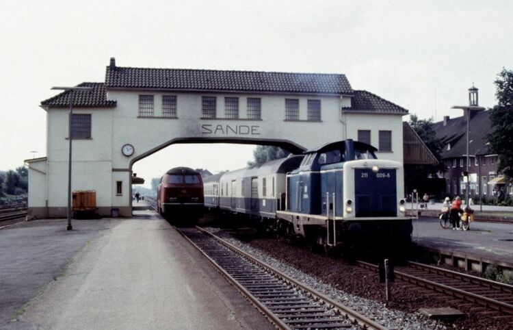DGEG_BdW_238_Sande_211_Fussgaengerbruecke__c__Wilke